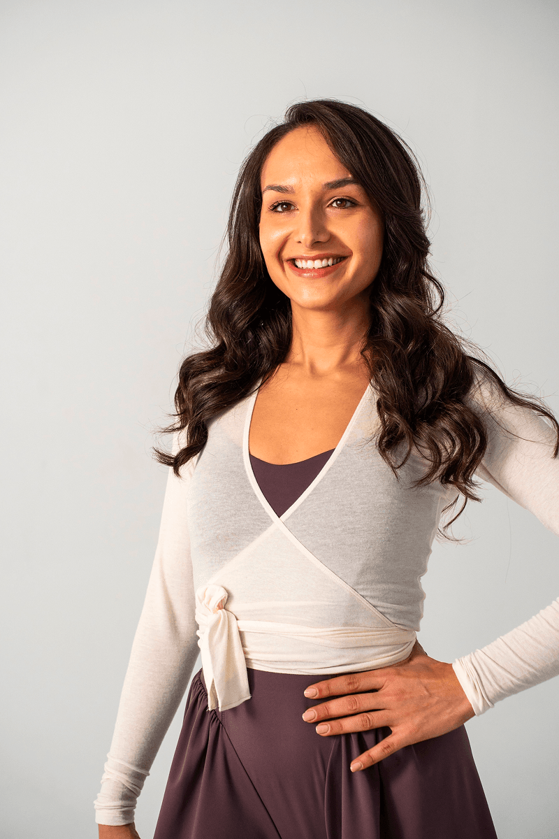 Bela ballet wrap majica za trening KlaraLinee kolekcija